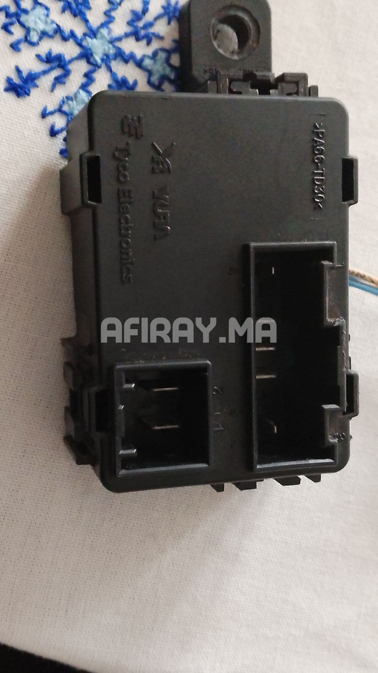 Product gallery https://cdn.afiray.ma/requests/27af60a2_d1dd9811_1000033551.jpg