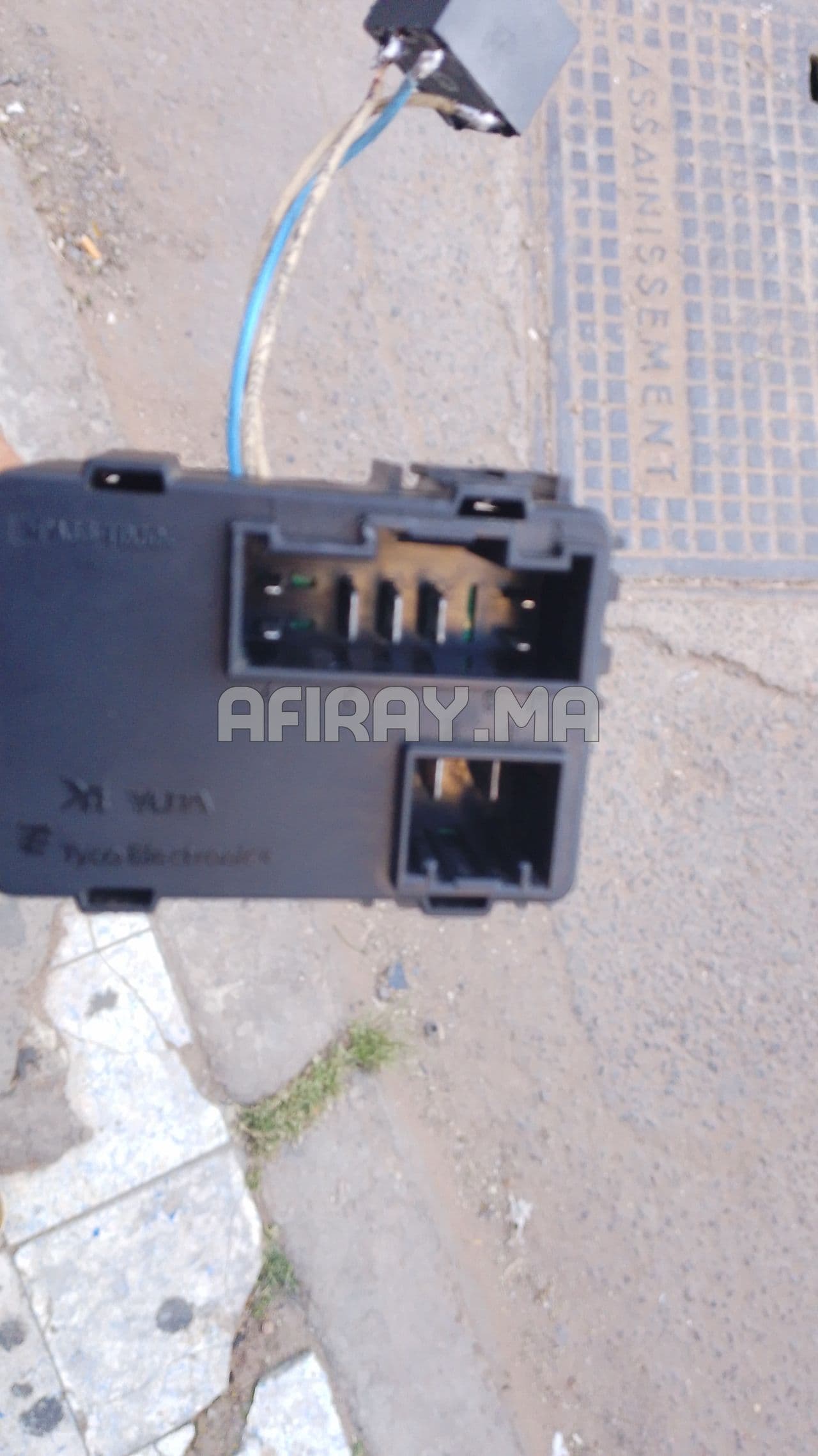 Product gallery https://cdn.afiray.ma/requests/7ecdb474_02bf1086_1000033585.jpg